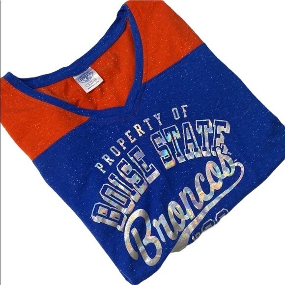 Rivalry Threads T-Shirt  Boise State Broncos Short Sleeve Novelty Print V-Neck - Picture 12 of 12